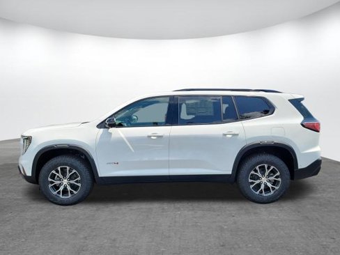 New 2026 GMC Acadia AT4 w/ Super Cruise Package image 4