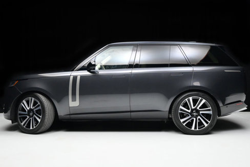 Used 2023 Land Rover Range Rover SE image 23