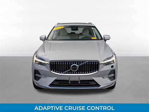 Used 2023 Volvo XC60 B5 Plus w/ Climate Package image 9