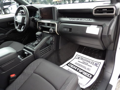Used 2024 Toyota Tacoma SR image 34