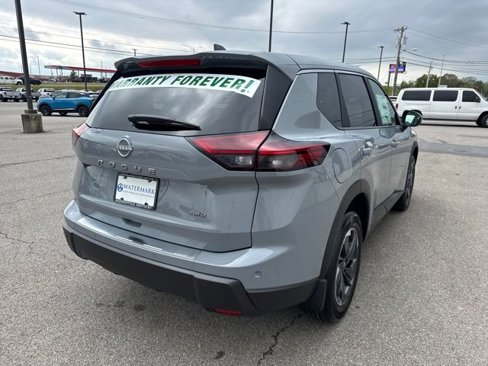 New 2026 Nissan Rogue SV image 5