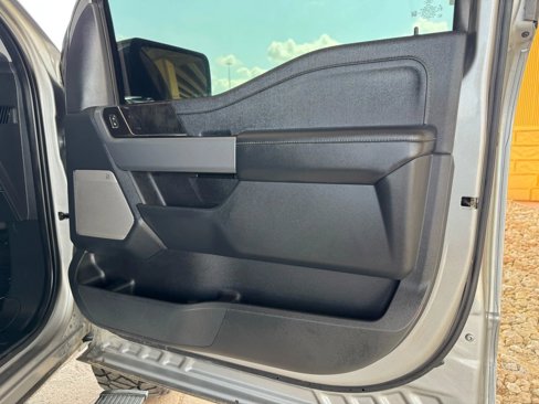 Used 2022 Ford F150 Lariat image 26