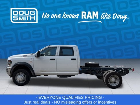 New 2026 RAM 5500 Tradesman image 3