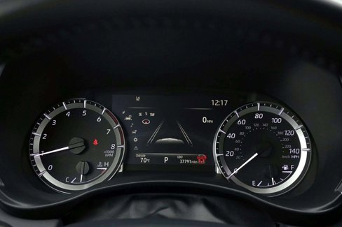 Used 2024 Toyota Highlander FWD image 28
