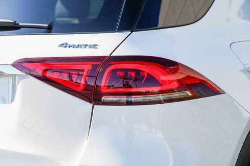 Used 2021 Mercedes-Benz GLE 350 4MATIC image 9