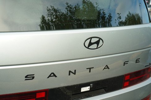 Used 2024 Hyundai Santa Fe Calligraphy image 13
