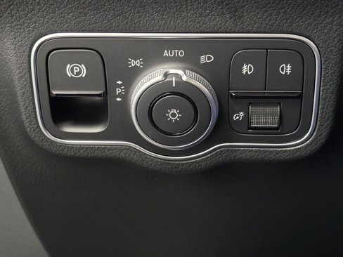 New 2026 Mercedes-Benz GLA 250 4MATIC image 23