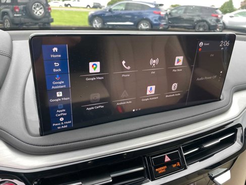 Used 2025 Acura MDX SH-AWD w/ Technology Package image 17