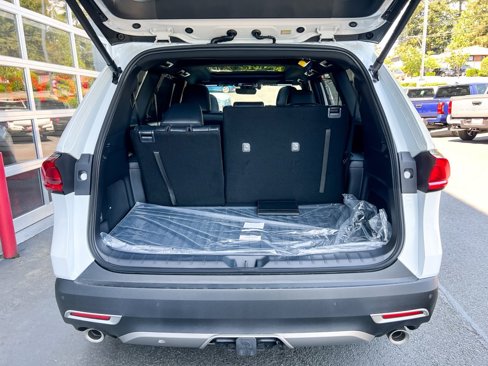 New 2025 Toyota Grand Highlander AWD Hybrid image 11