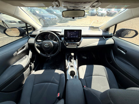 Used 2020 Toyota Corolla LE image 18