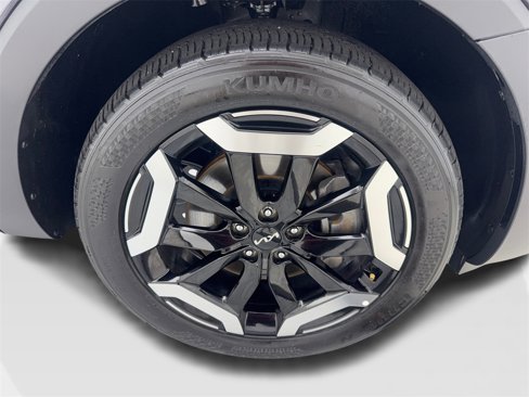 Used 2025 Kia Telluride S image 89