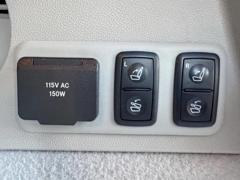 Used 2012 Mercedes-Benz GL 450 4MATIC image 20