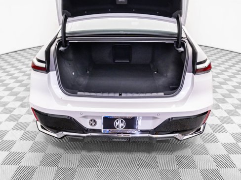 New 2025 BMW i7 eDrive50 w/ M Sport Package image 31