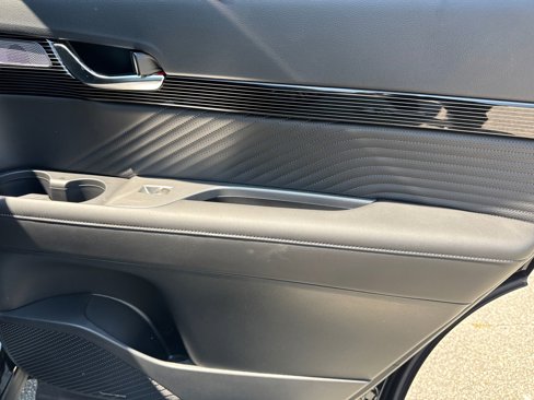 Used 2025 Hyundai Palisade Calligraphy image 16
