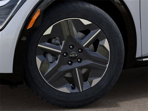 New 2025 Kia EV6 Light image 9