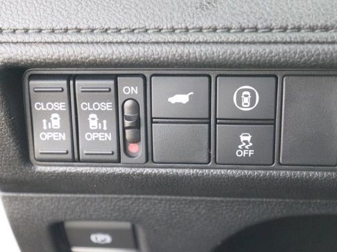 Used 2024 Honda Odyssey Sport image 18