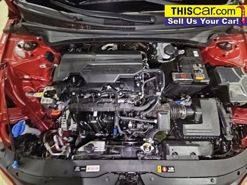 Used 2024 Hyundai Elantra Limited image 23