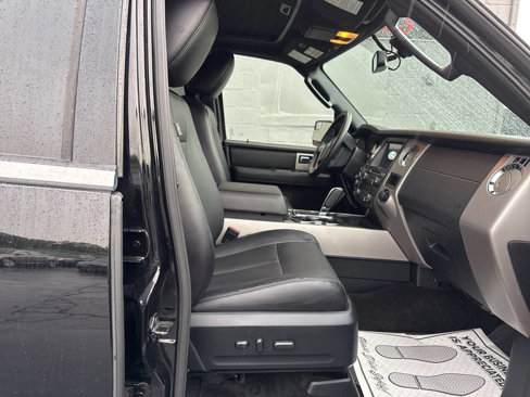 Used 2017 Ford Expedition EL Limited image 25