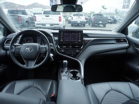 Used 2023 Toyota Camry SE image 23