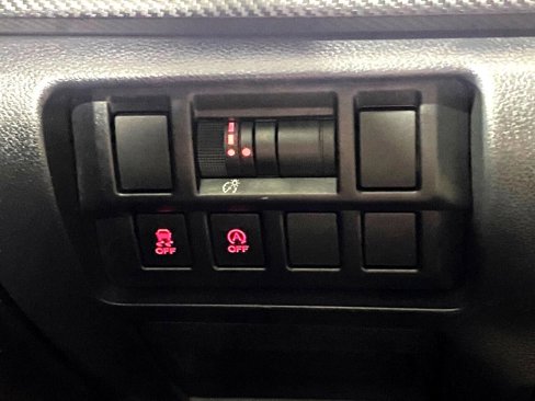 Used 2023 Subaru Crosstrek 2.0i image 21