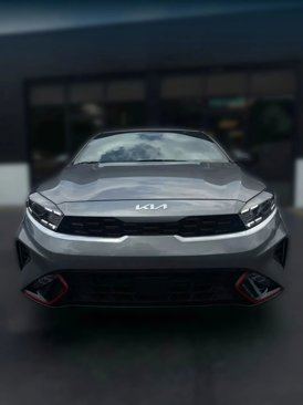 Used 2023 Kia Forte GT-Line w/ GT-Line Premium Package image 9