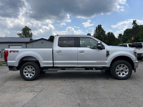 Used 2019 Ford F250 Lariat w/ Lariat Ultimate Package image 5