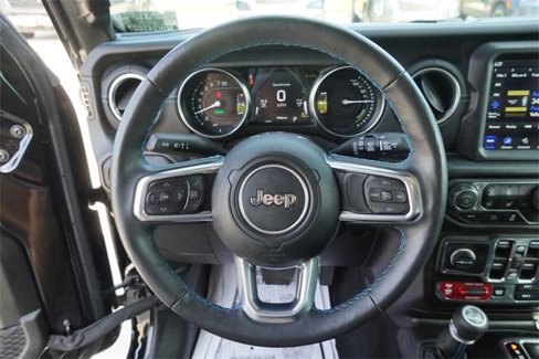 Certified 2022 Jeep Wrangler Unlimited Rubicon 4xe w/ Cold Weather Group image 26