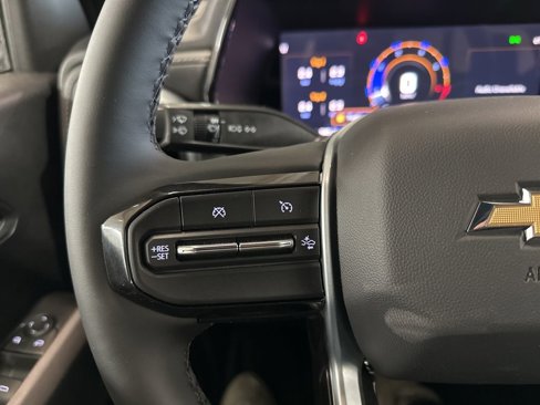 New 2025 Chevrolet Colorado LT w/ LT Convenience Package image 16