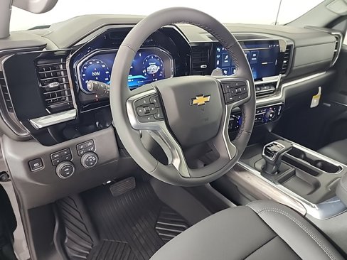 New 2026 Chevrolet Silverado 1500 LTZ image 17