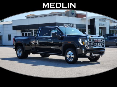 New 2025 GMC Sierra 3500 Denali w/ Denali Reserve Package image 1