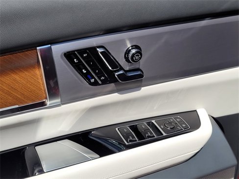 New 2026 Cadillac Vistiq Sport image 22