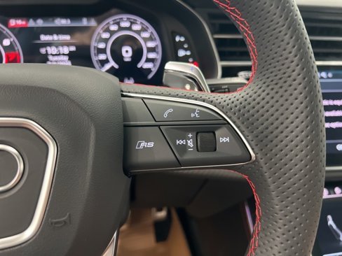 New 2025 Audi RS Q8 performance image 27