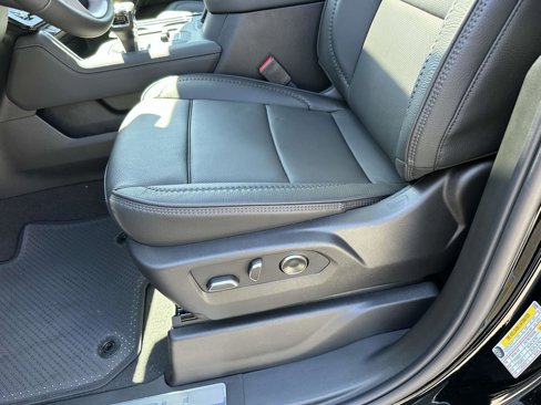 New 2026 GMC Sierra 1500 Denali w/ Denali Reserve Package image 16