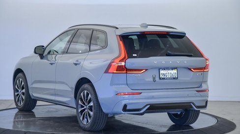 Certified 2025 Volvo XC60 B5 Core w/ Protection Package Premier image 2