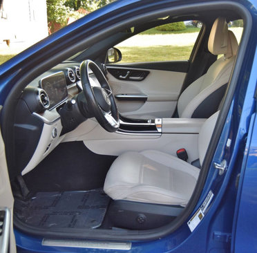 Used 2022 Mercedes-Benz C 300 4MATIC Sedan image 21