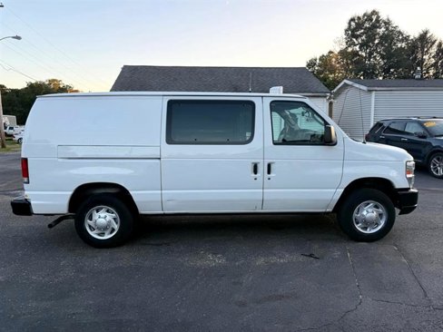 Used 2014 Ford E-150 and Econoline 150 w/ Power Group image 8