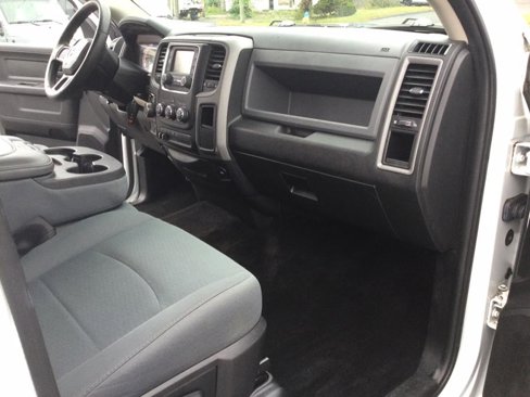 Used 2017 RAM 1500 Express image 17
