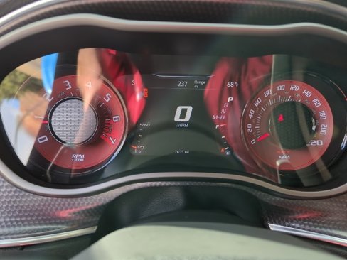 Used 2019 Dodge Challenger SRT Hellcat Redeye image 10