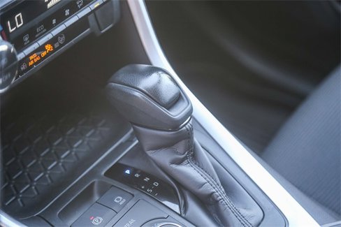 Used 2024 Toyota RAV4 LE image 21