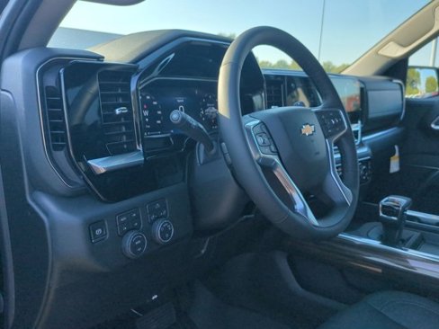 New 2026 Chevrolet Silverado 1500 LT image 10