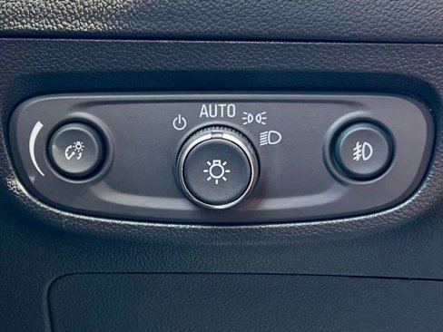 Used 2023 Buick Encore GX Select w/ Experience Buick Package image 27