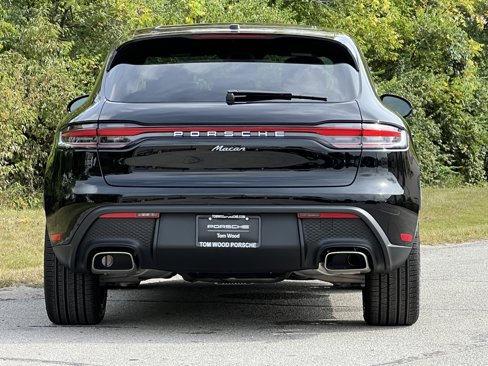 New 2026 Porsche Macan image 8