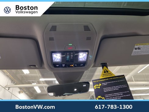 New 2025 Volkswagen Atlas SEL image 18