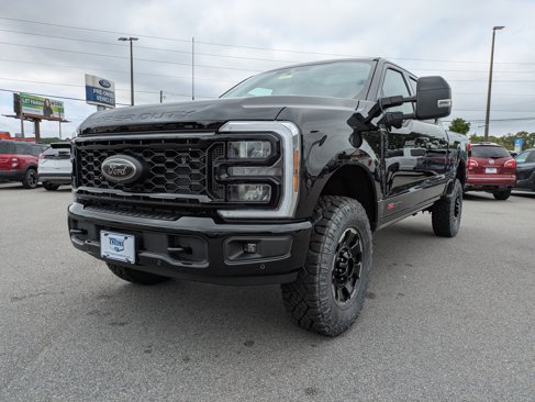 New 2025 Ford F250 Lariat w/ Lariat Ultimate Package image 8