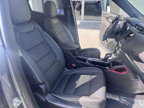Used 2022 Chevrolet TrailBlazer RS image 10