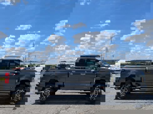 New 2026 Ford F350 Platinum image 2