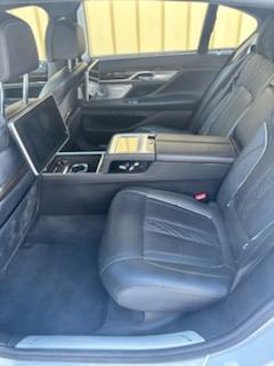 Used 2019 BMW M760i xDrive image 16