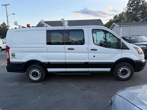 Used 2016 Ford Transit 250 130 Low Roof image 8