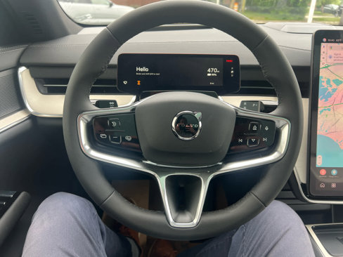 New 2025 Volvo EX90 Ultra image 16