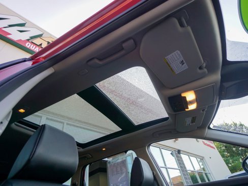 Used 2022 Nissan Rogue SV w/ SV Premium Package image 27